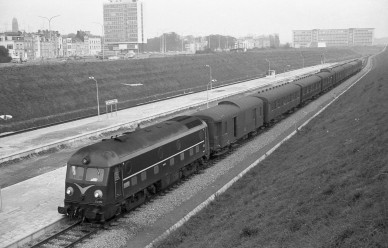 RB-0192 - 201.051 - 1968.10.30 - Antwerpen-Zuid - Roger BASTAENS.jpg